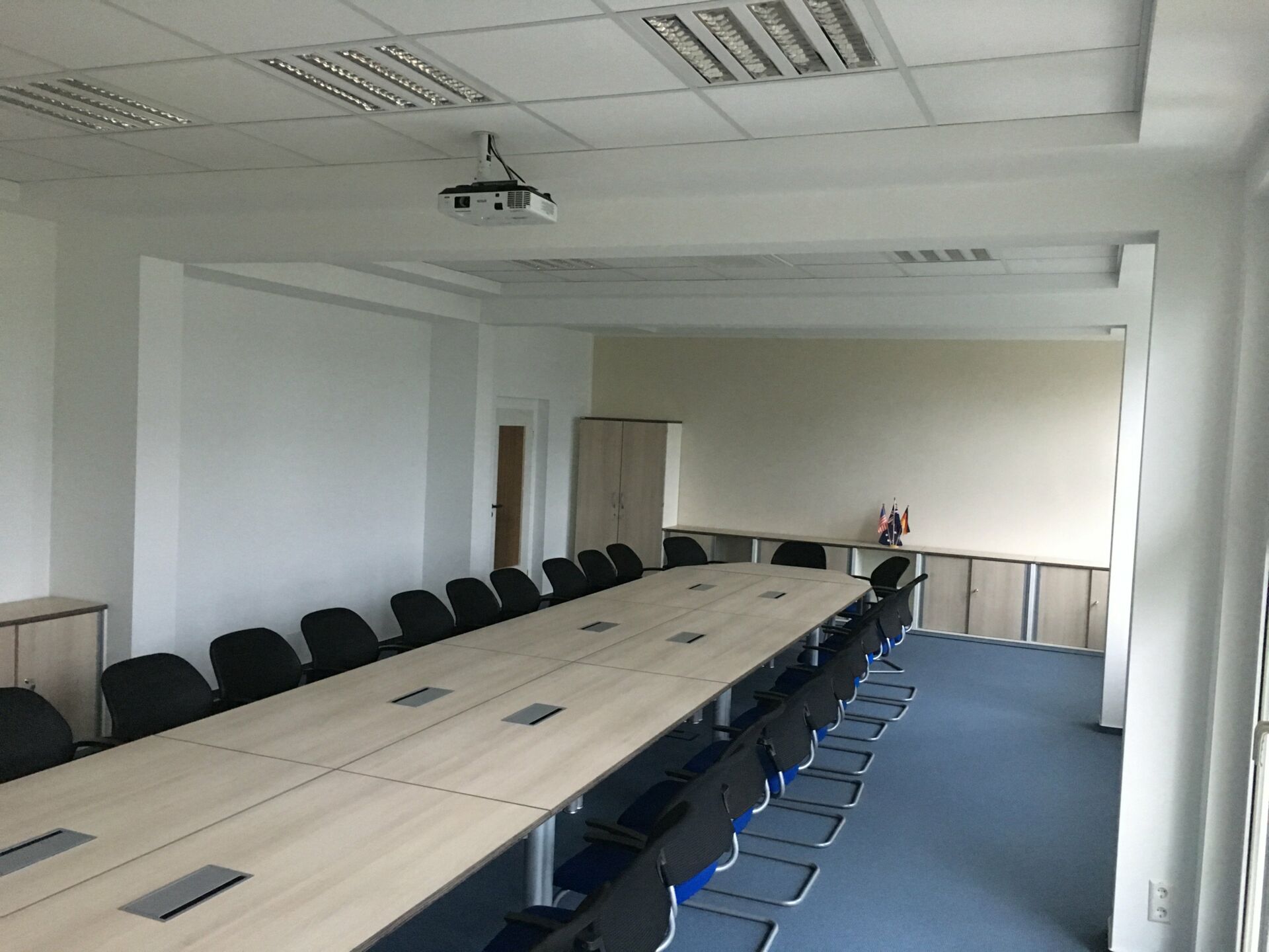 Objekteinrichtung für Konferenz- & Meetingraum