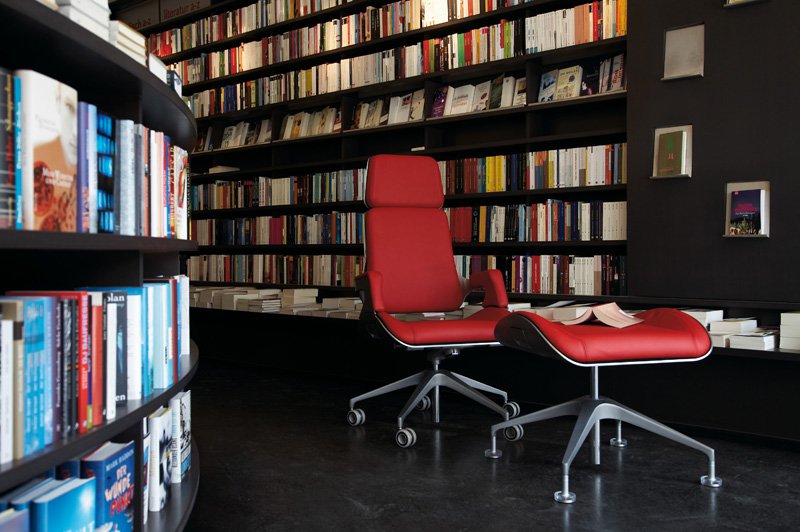 Comfort-Lese- & Drehstuhl mit Hocker - Farbe rot