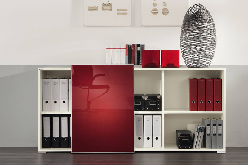 Palmberg Select - modernes Büro-Sideboard rot mit Schiebetür