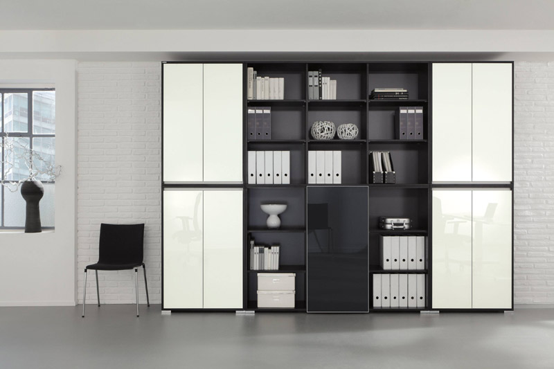 Palmberg Select - Büroschrank mit Hochglanz-Front